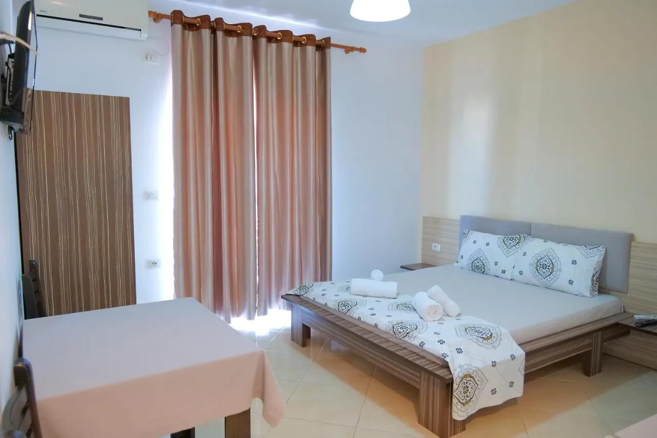 Hotel Edola Saranda Konukevi
