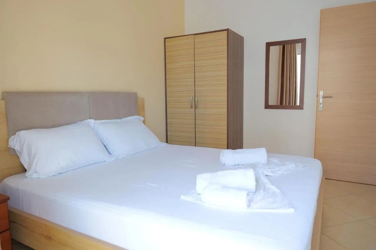 Hotel Edola Saranda Konukevi