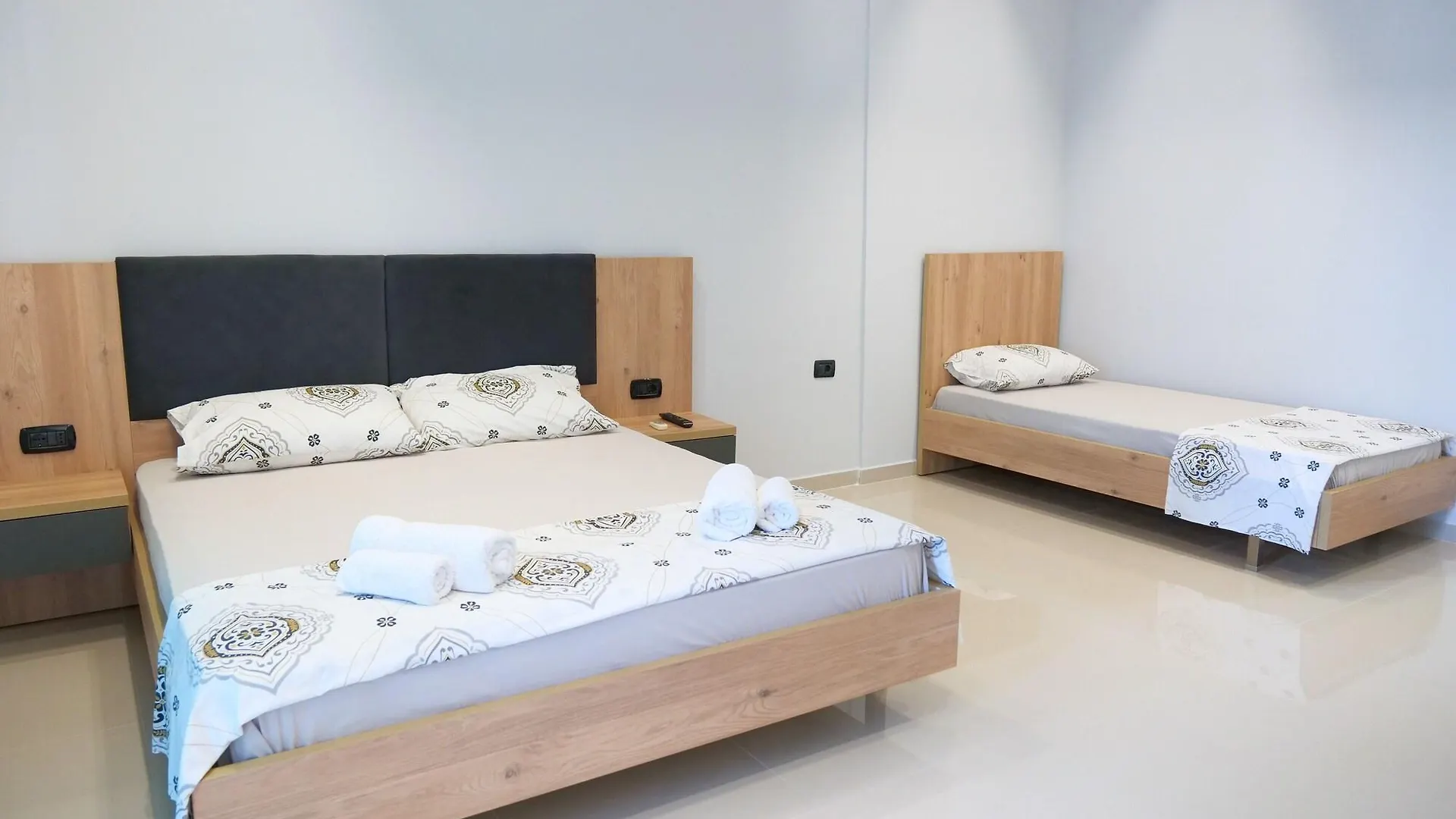 Guest house Hotel Edola Sarande