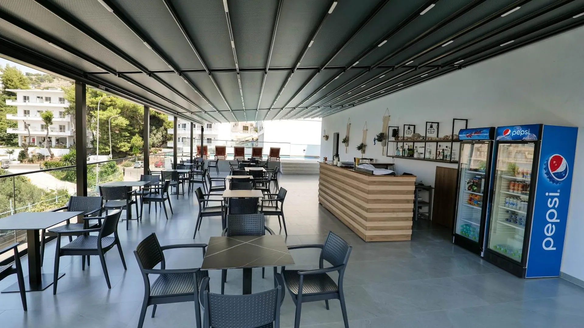 Hotel Edola Sarande 3*,