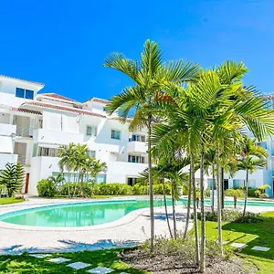 Hotel Oceanfront & Garden View Wifi Bbq Parking Los Corales Beach Club & Spa