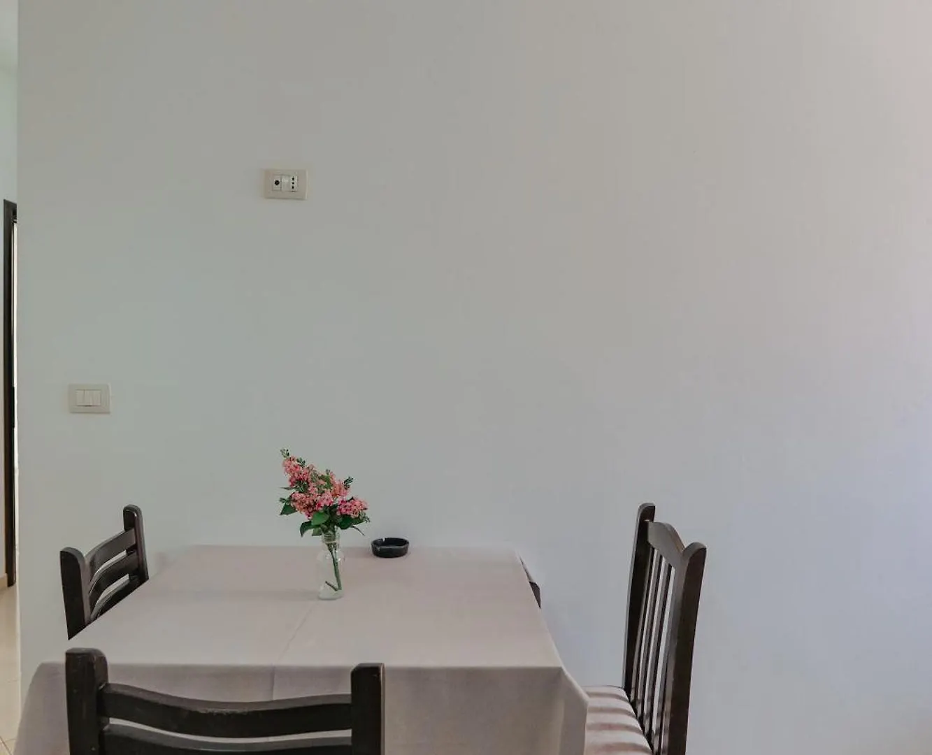 Hotel Edola Saranda 3*,